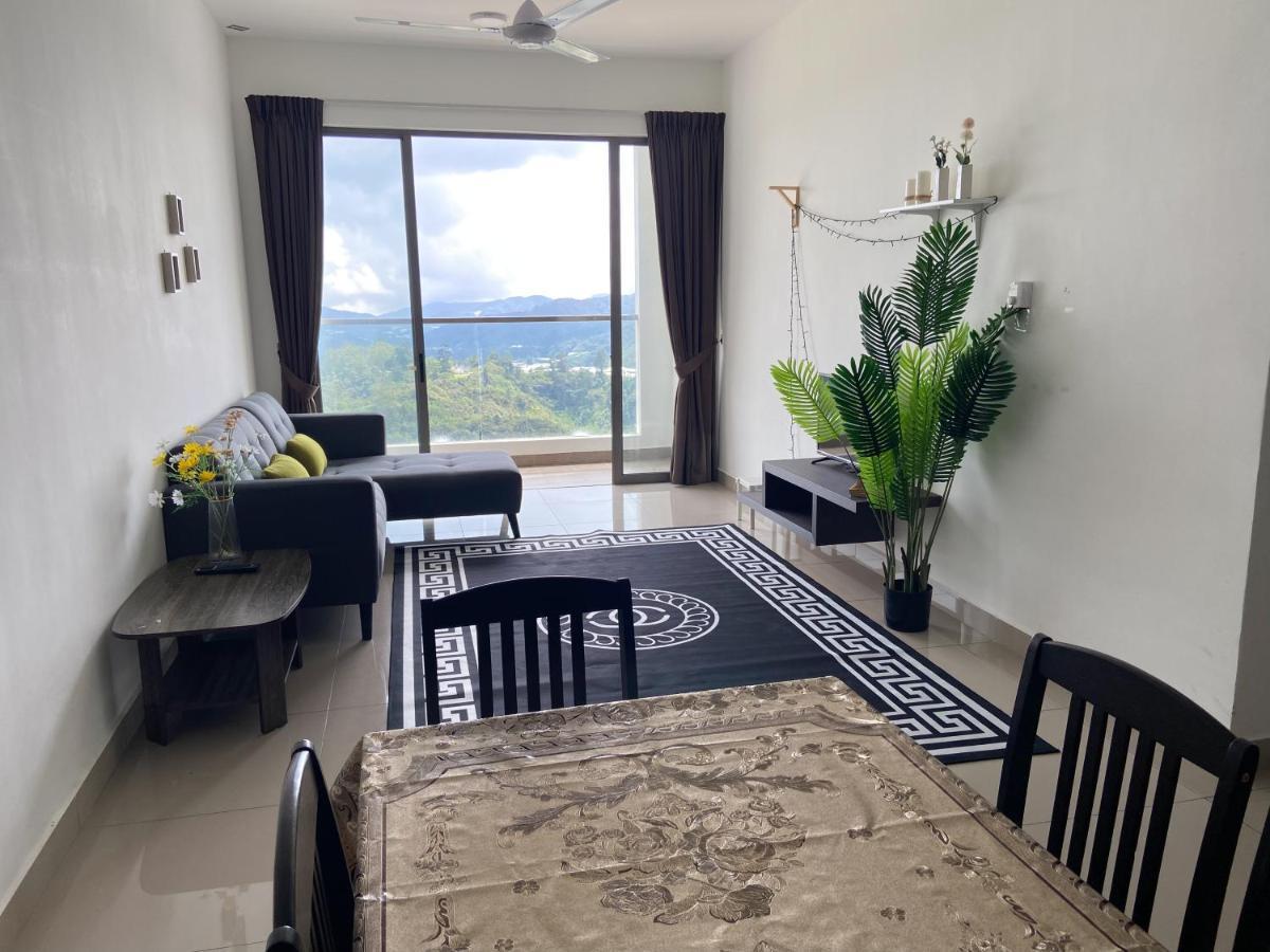 Relax Bear Homestay Tanah Rata Exterior foto