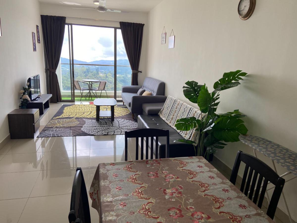 Relax Bear Homestay Tanah Rata Exterior foto